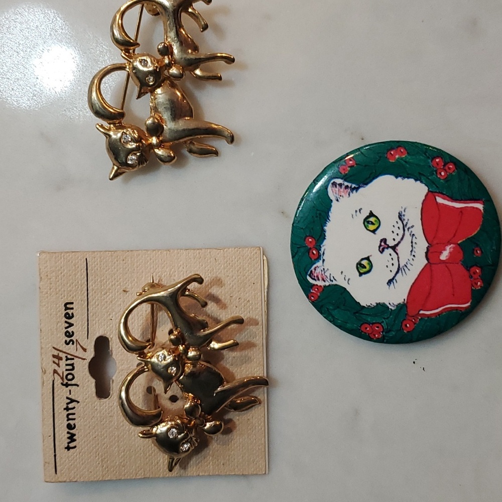 Cat Brooches